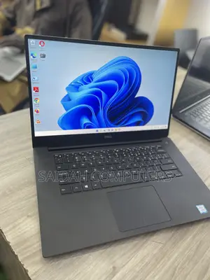 Laptop Dell Precision 5530 16GB Intel Core I7 SSD 512GB