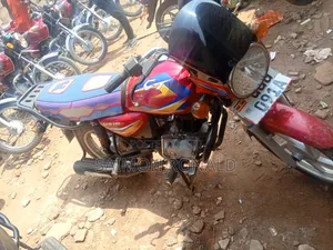 Bajaj CT 125X 2024 Red
