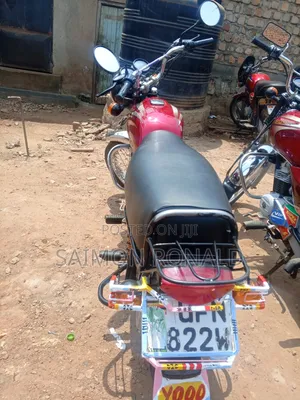 Bajaj Boxer 100 2019 Red