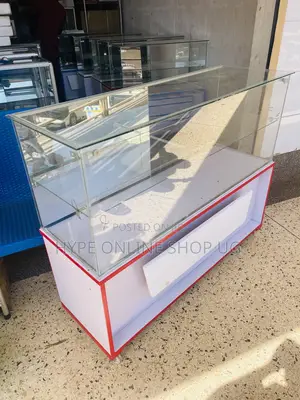 Newerror 4feets Display Counter Showcase Table