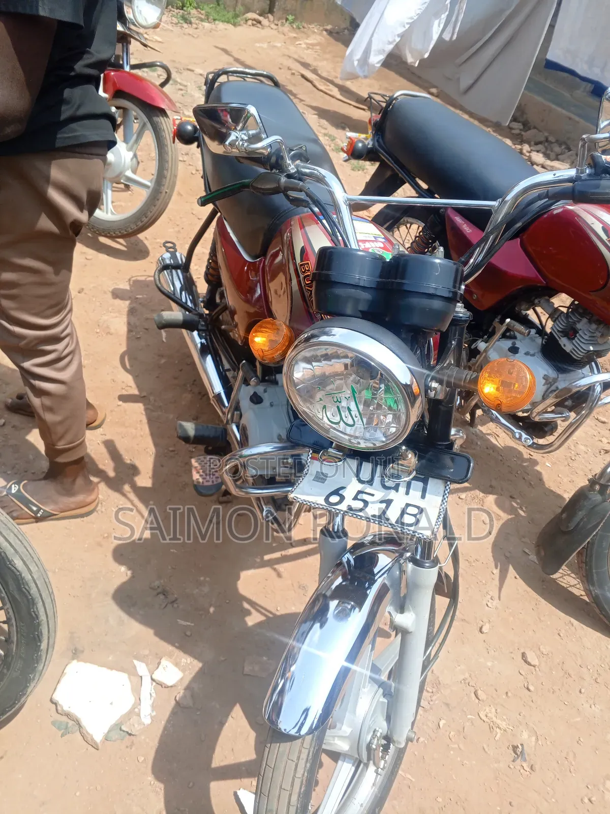 Bajaj Boxer 100 2024 Red