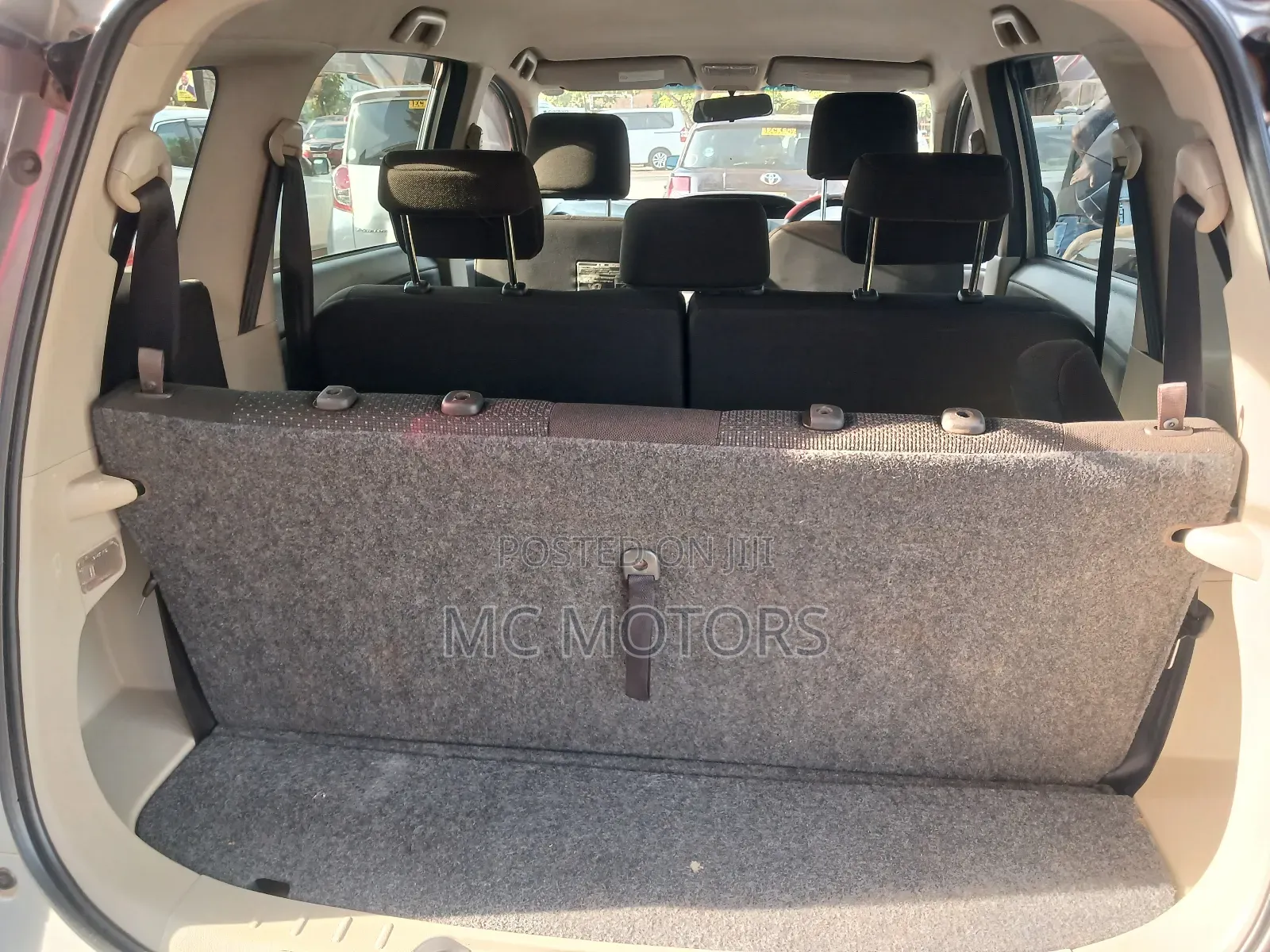 Toyota Passo Sette 1.5 AWD 2010 Maroon