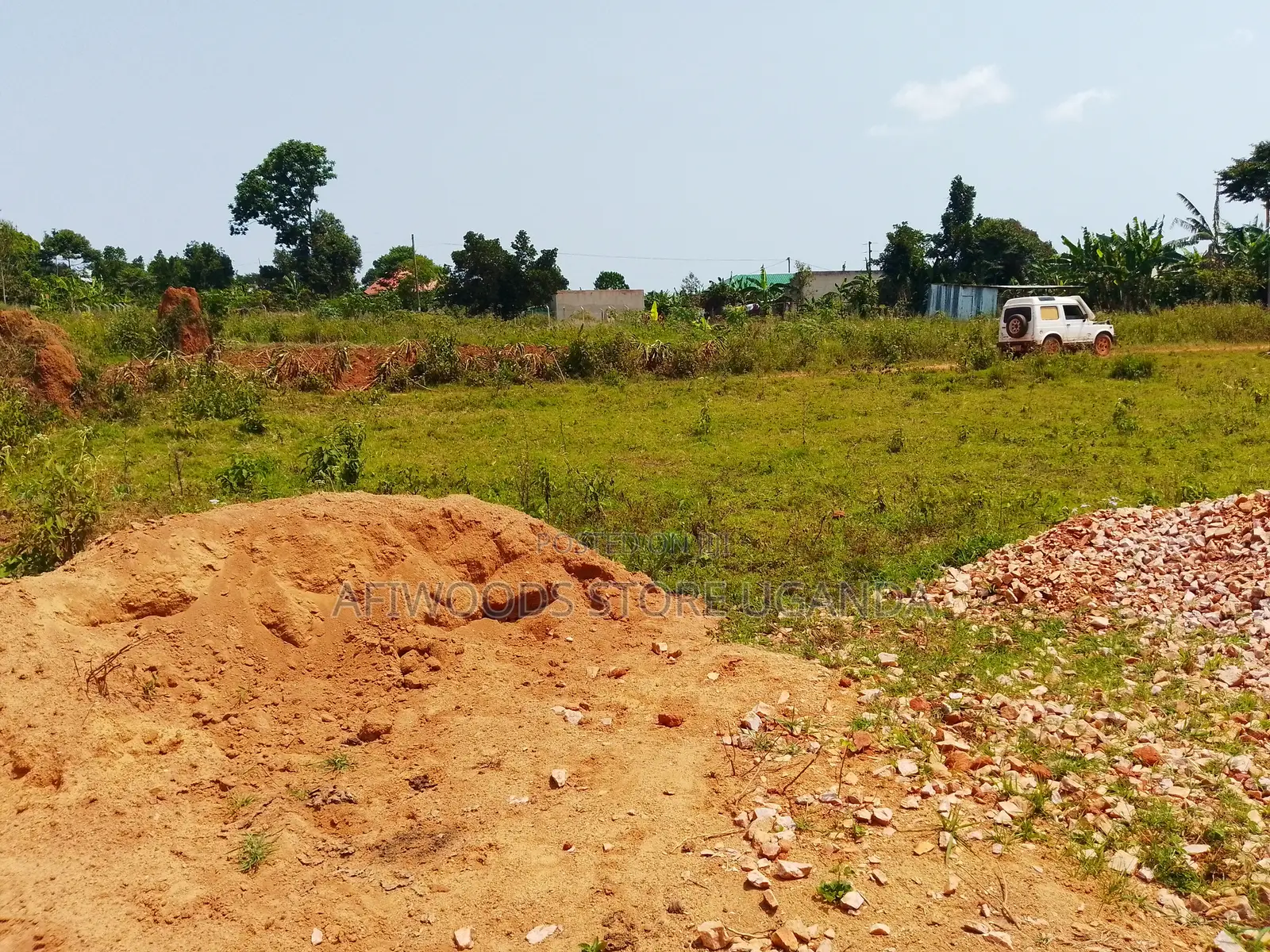Land for Sale 50 by 100ft in Estate in Kasanje Bulumbu Quick