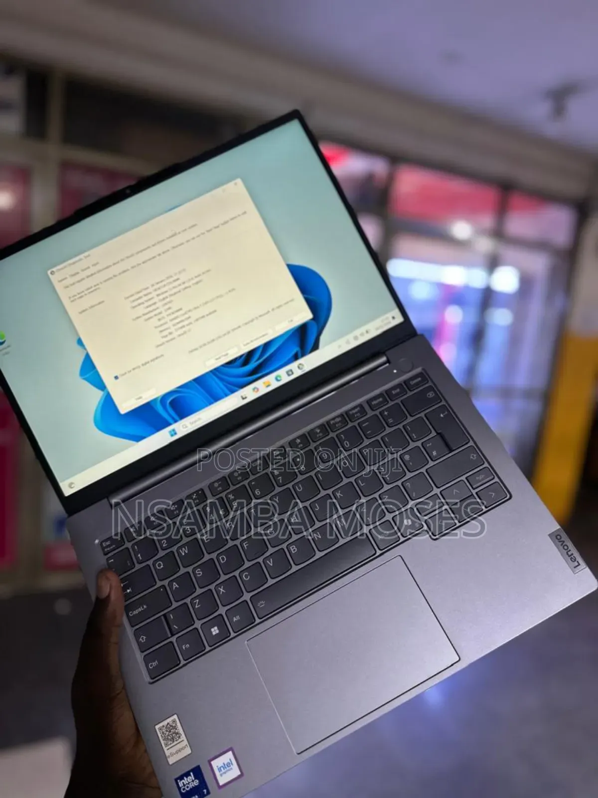 Laptop Lenovo 16GB Intel Core Ultra 7 SSD 512GB