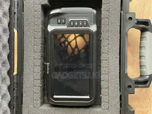 Black Magic Pocket Cinema Camera ( Body Only)