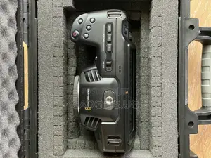 Black Magic Pocket Cinema Camera ( Body Only)