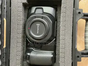 Black Magic Pocket Cinema Camera ( Body Only)