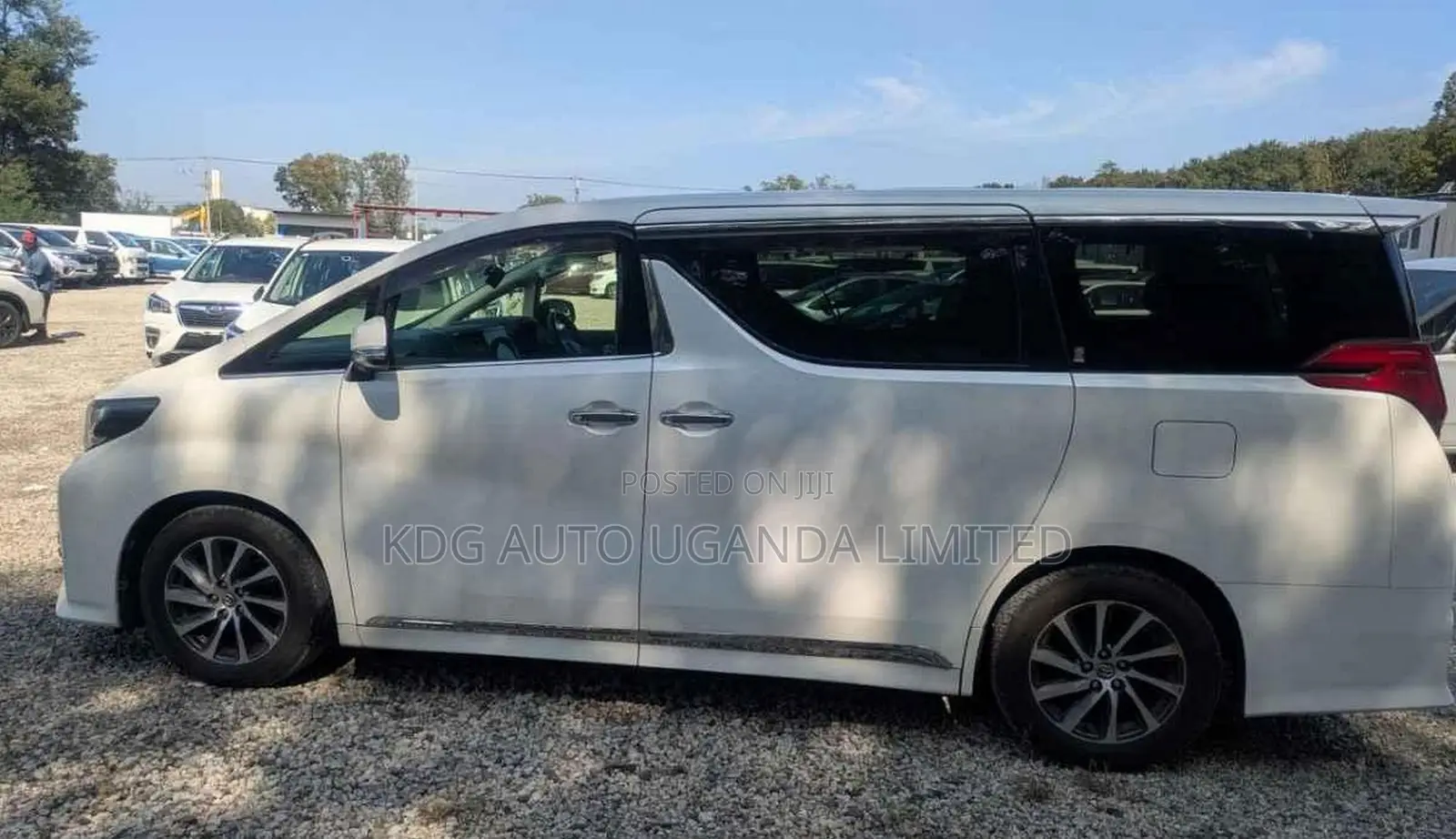 Toyota Alphard 2017 White