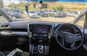 Toyota Alphard 2017 White