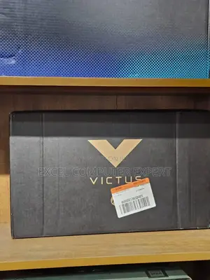 New Laptop HP Victus 16 16GB AMD Ryzen 7 SSD 512GB