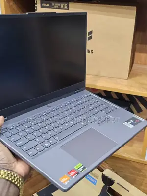 New Laptop Lenovo Legion Y540 16GB AMD Ryzen 7 SSD 512GB