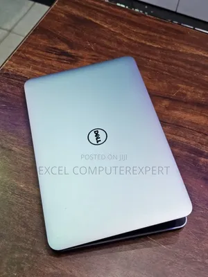 New Laptop Dell XPS M1530 4GB Intel Core I7 SSD 256GB