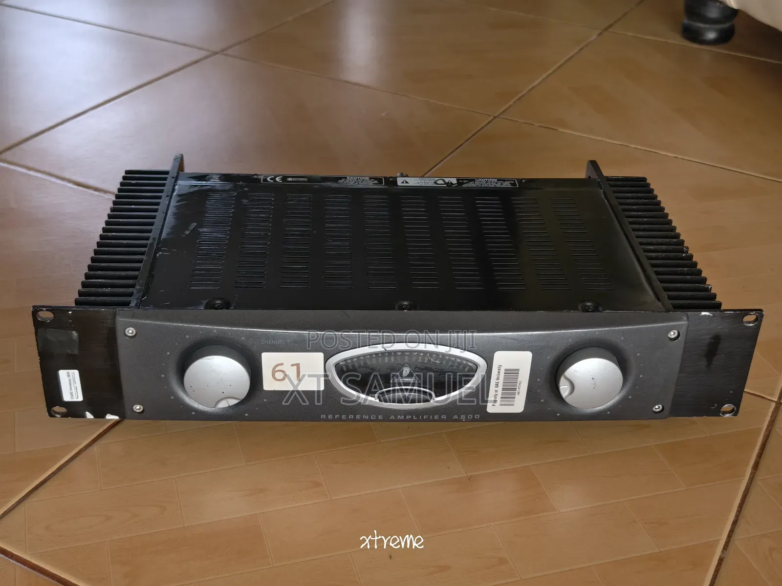 Behiringer Studio/Silent Two Channel Amplifier ,250w X 2 RMS