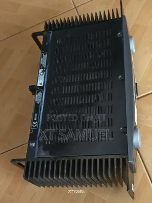 Behiringer Studio/Silent Two Channel Amplifier ,250w X 2 RMS