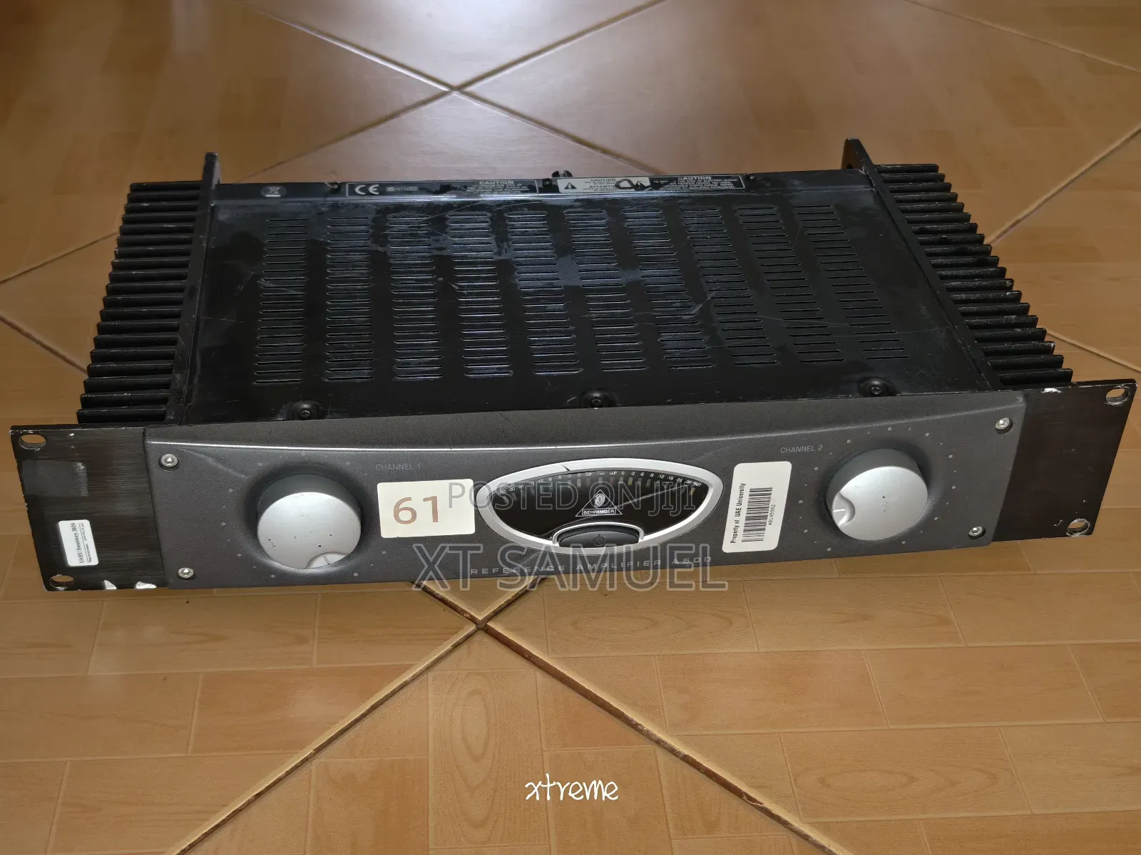 Behiringer Studio/Silent Two Channel Amplifier ,250w X 2 RMS