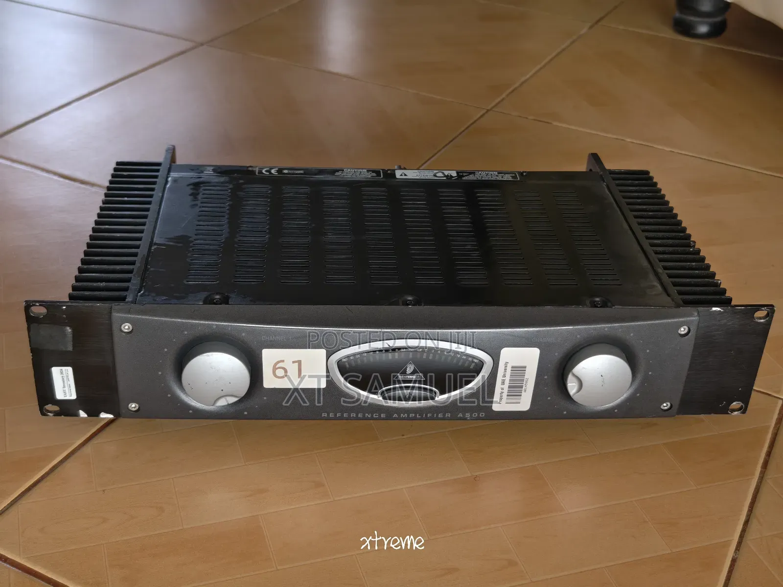 Behiringer Studio/Silent Two Channel Amplifier ,250w X 2 RMS