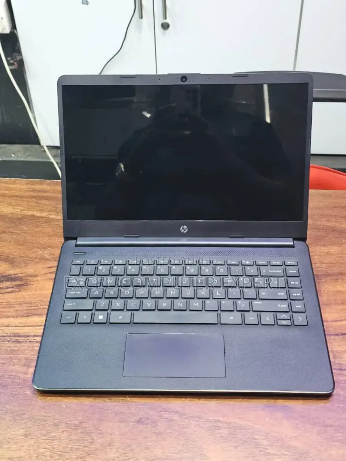New Laptop HP 250 G1 8GB Intel Core I5 SSD 256GB