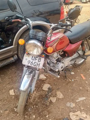 Bajaj Boxer 100 2022 Red