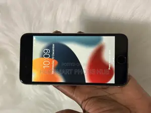 Apple iPhone 6s 32 GB Silver