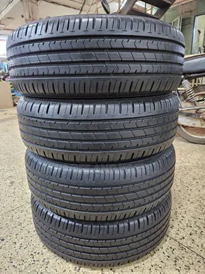215 60 R16 Imported Tires 4rm Japan Bridgestone Made Stay In Ur Office