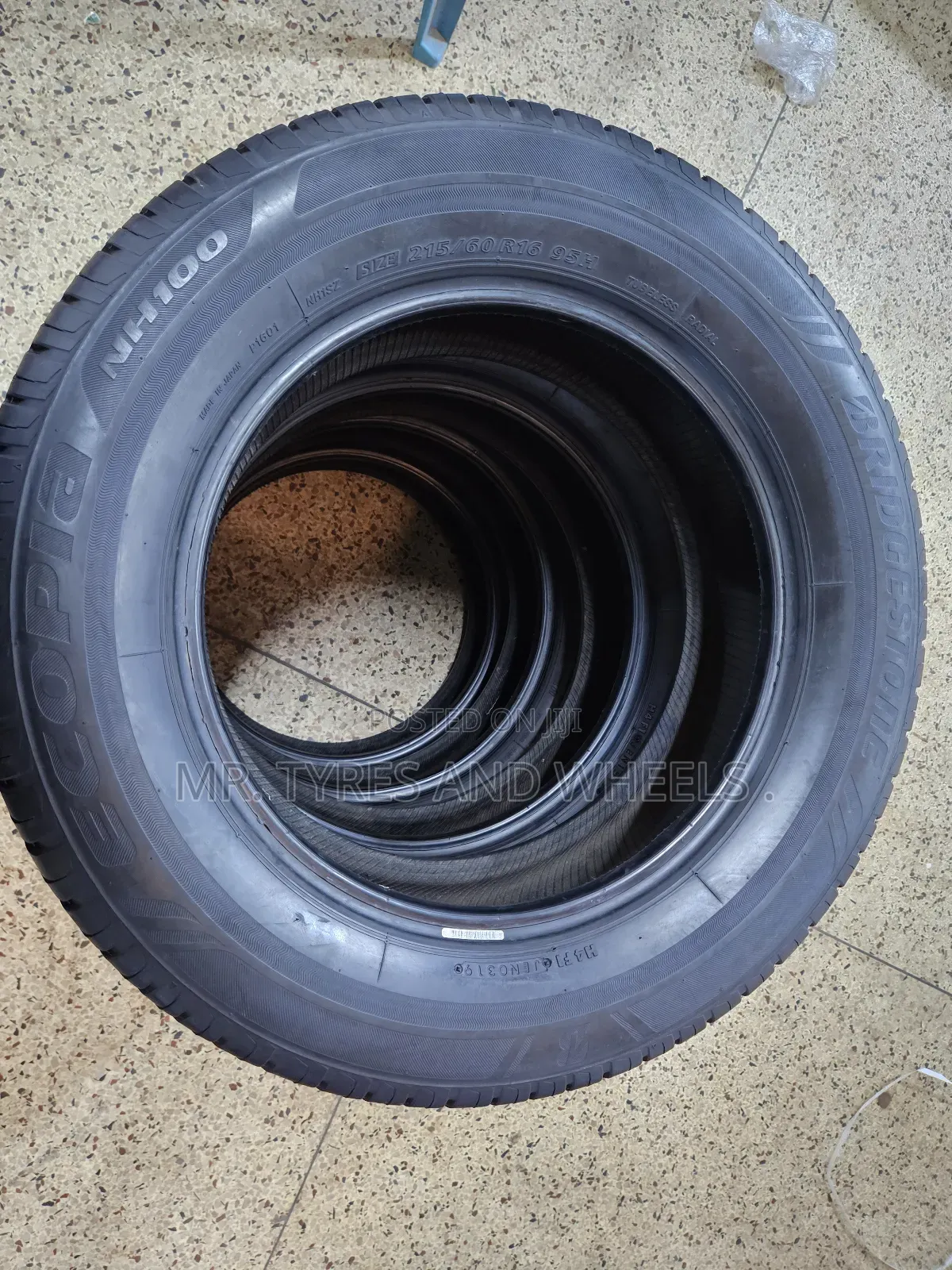 215 60 R16 Imported Tires 4rm Japan Bridgestone Made Stay In Ur Office