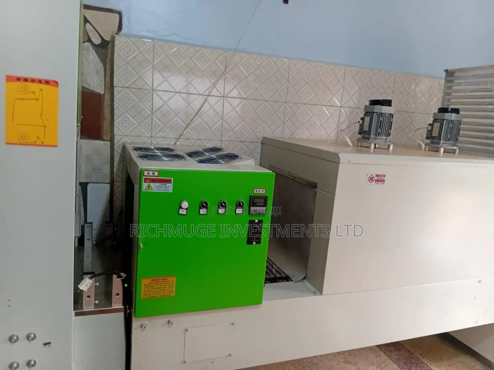 Shrinking Wraper Machine