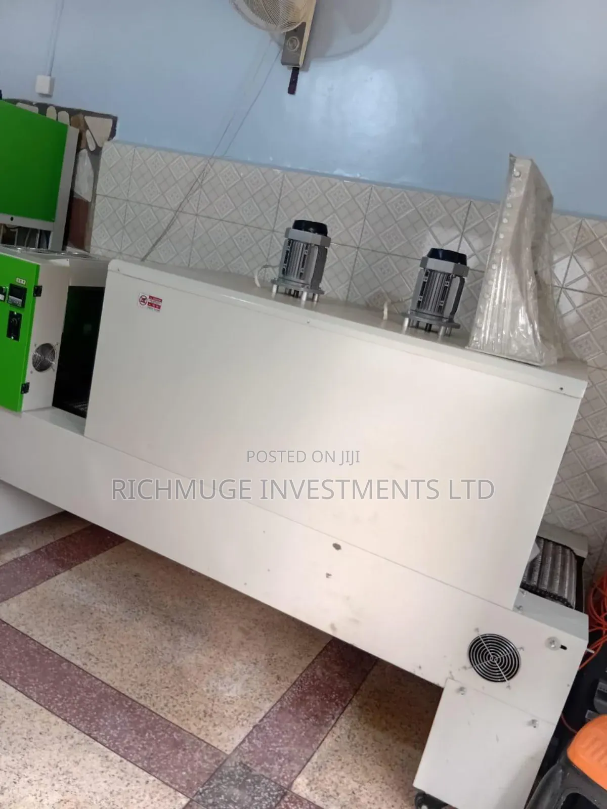Shrinking Wraper Machine