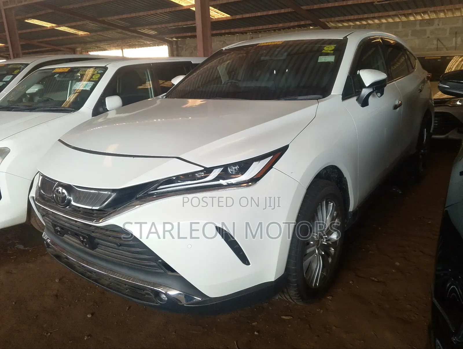 Toyota Harrier 2.0 2020 White