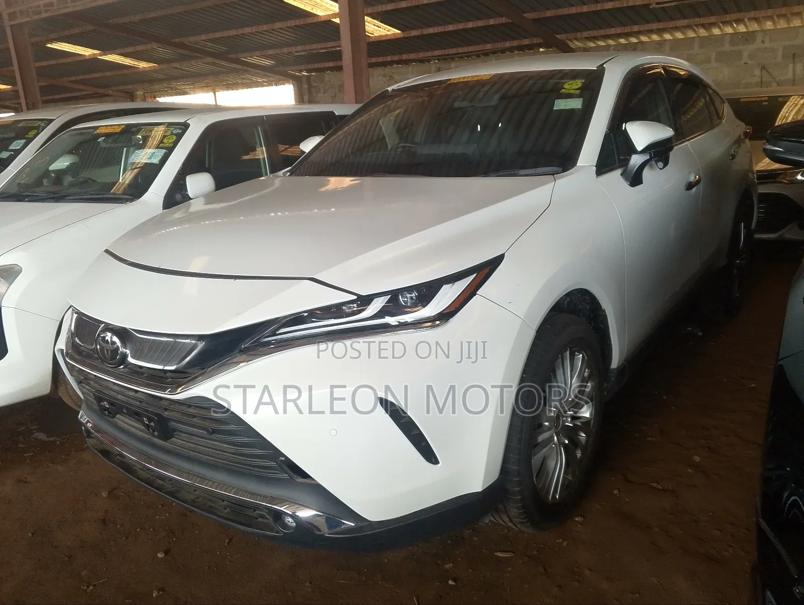 Toyota Harrier 2.0 2020 White
