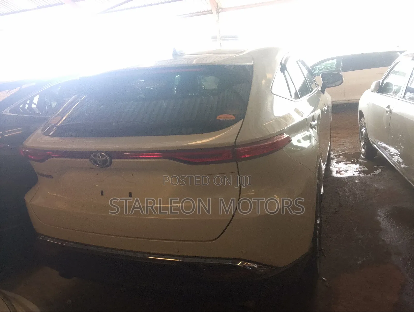 Toyota Harrier 2.0 2020 White