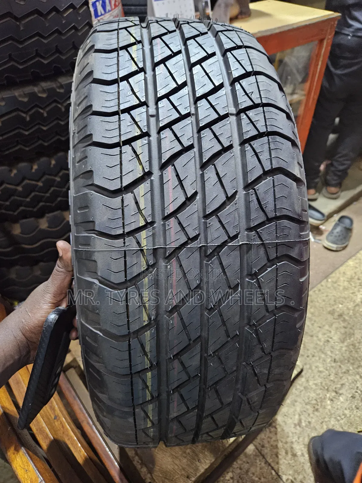 255 55r18 Goodyear 4rm Germany Bt Only 1piece Re Maining. 5yrs Waranty