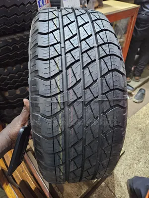 255 55r18 Goodyear 4rm Germany Bt Only 1piece Re Maining. 5yrs Waranty