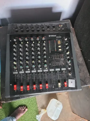 Yamaha Mixer