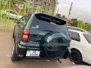 Toyota RAV4 Automatic 2003 Green