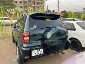Toyota RAV4 Automatic 2003 Green