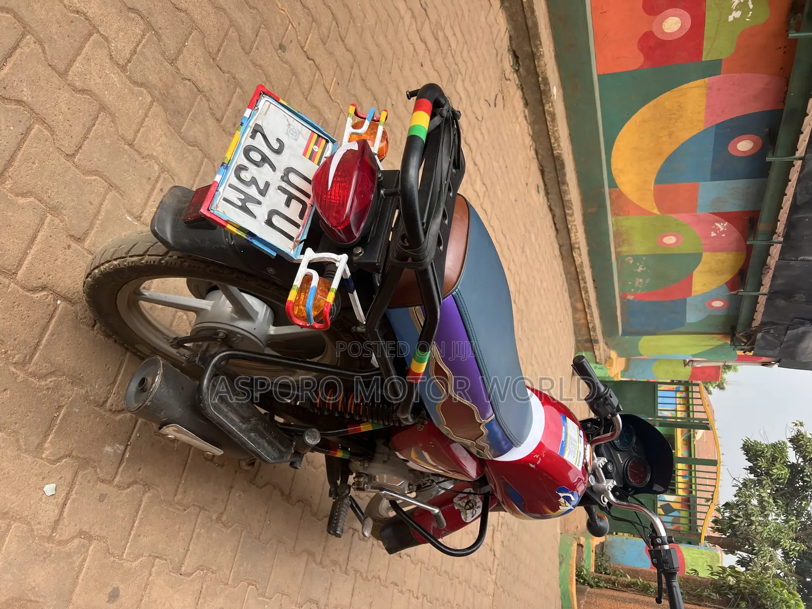 Bajaj CT 125X 2023 Red
