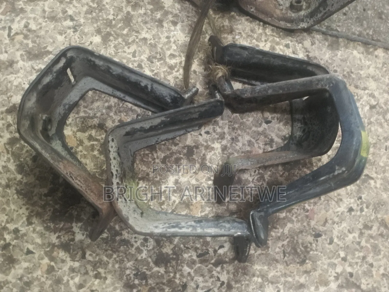Rear Stabilizer Cramps for Subaru Forester Cross Sport.