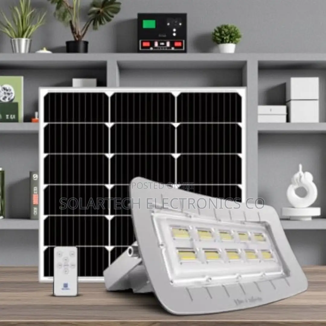 100w Solar Flood Light – Blue Carbon Radar Version