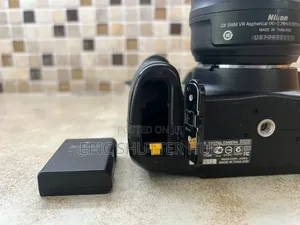 Nikon D3200 DSLR Camera With Af-S Dx Nikkor 18-55mm F/3.5-5.6g Lens