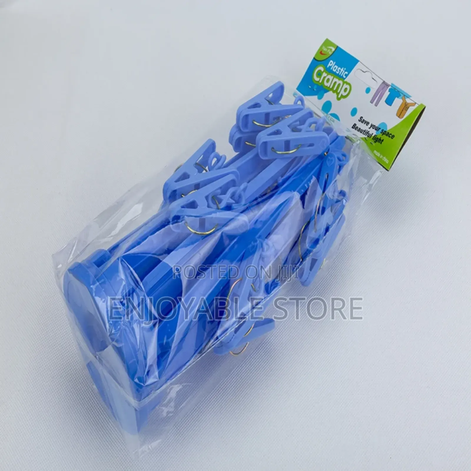 Nika Hanging Plastic Pegs Plastic Pegs