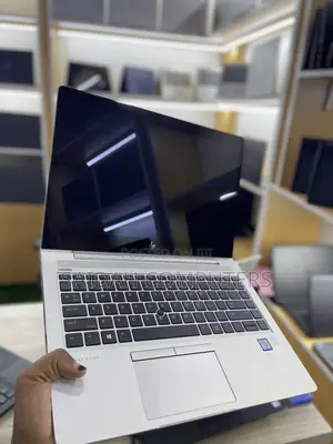 Laptop HP EliteBook 830 G5 8GB Intel Core I5 SSD 256GB