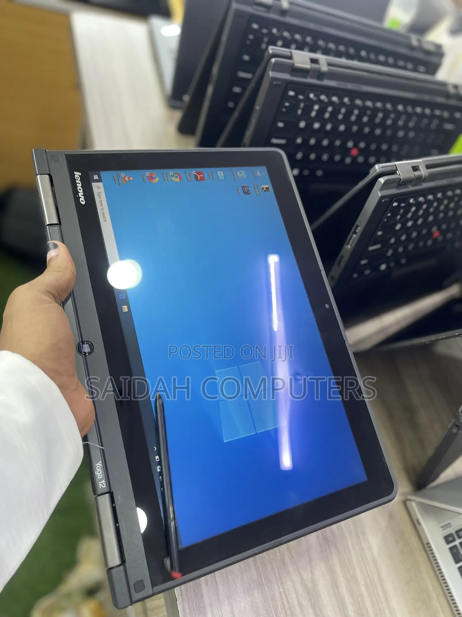 Laptop Lenovo ThinkPad L13 Yoga 4GB Intel Core I5 HDD 500GB