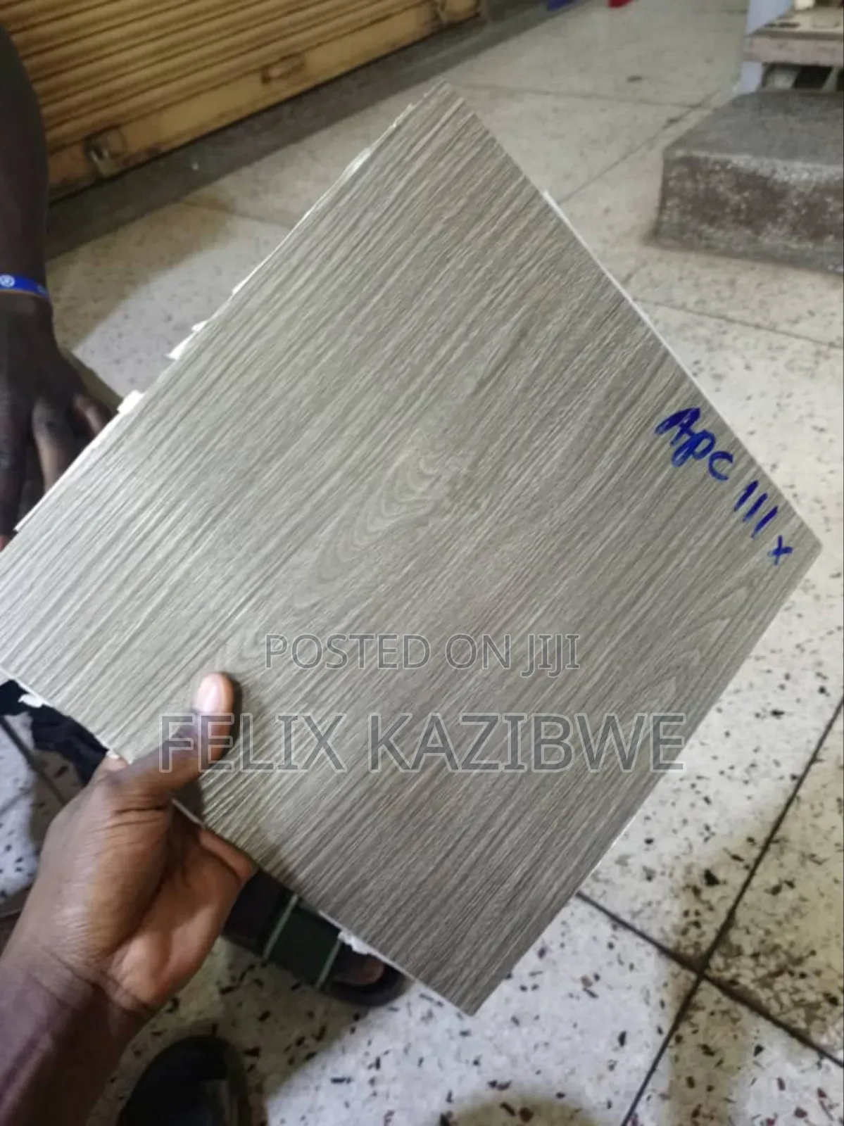 45 Pc Carpet Ceiling Flow Cladding.