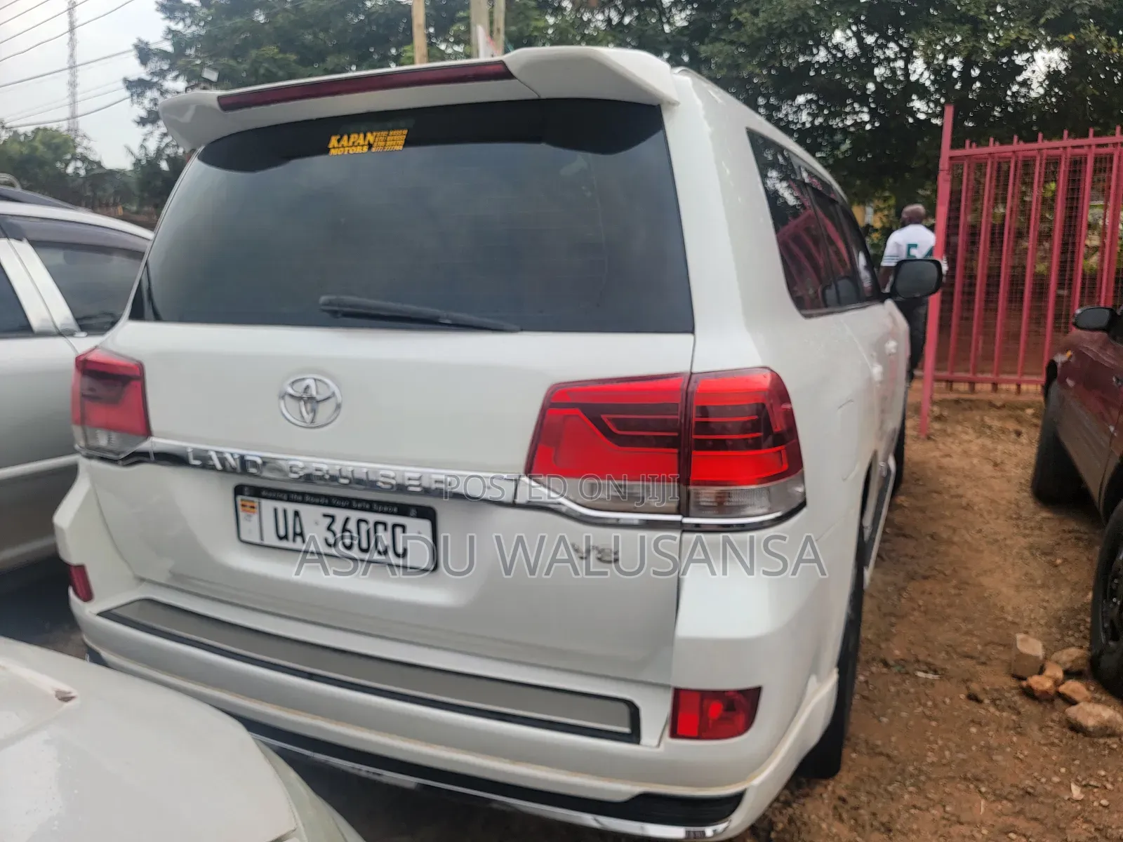 Toyota Land Cruiser 2013 White
