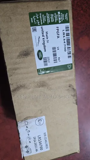 Landrover Discovery 4 Brake Pads ( Genuine)