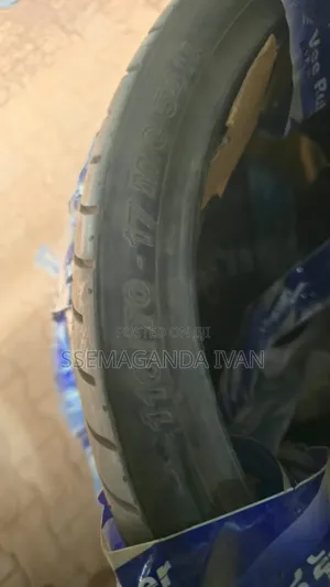 110/70-17 Motorbike Tyres