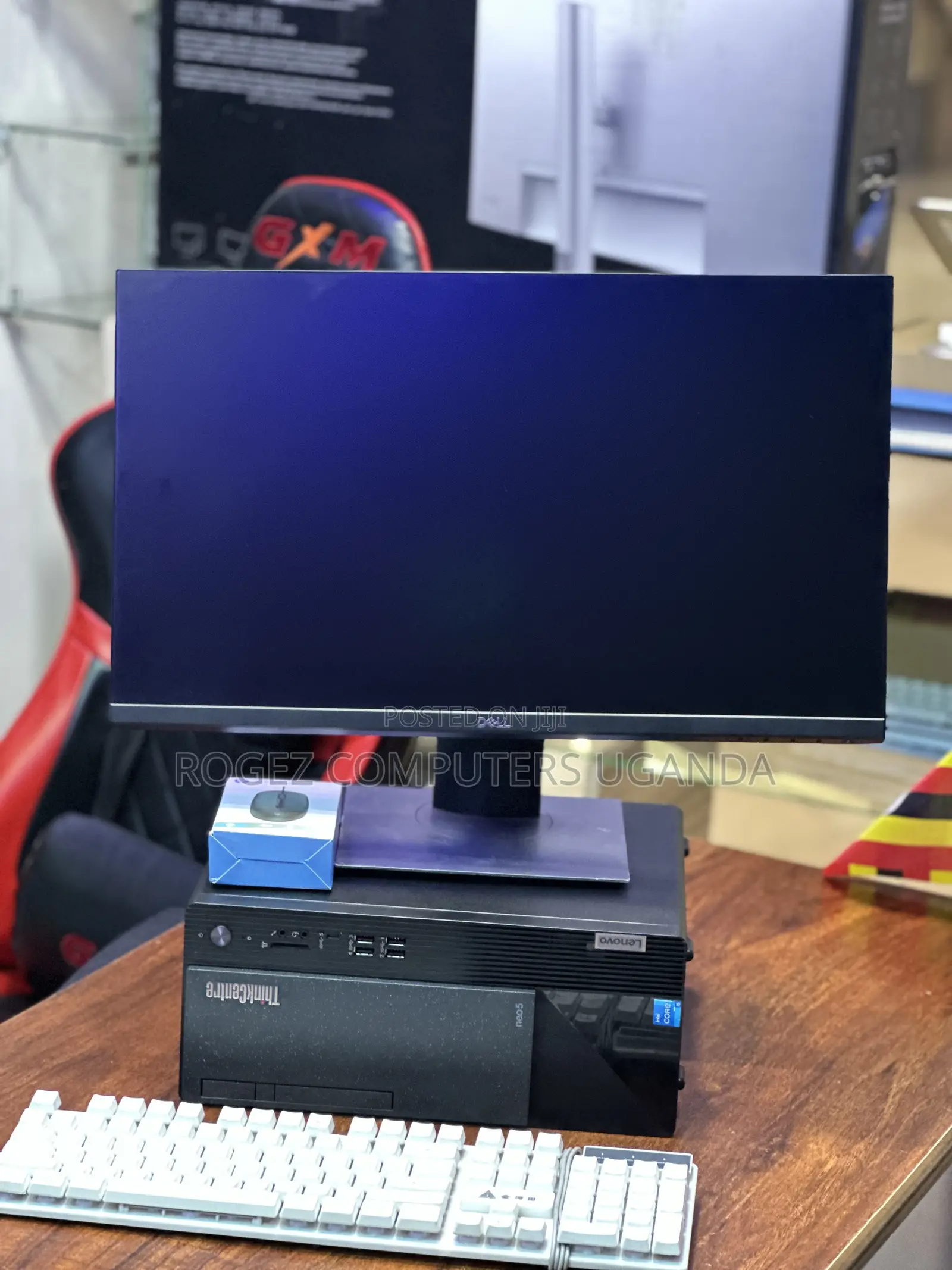 New Lenovo ThinkCentre Neo 50T 16GB Intel Core I5 SSD 512GB