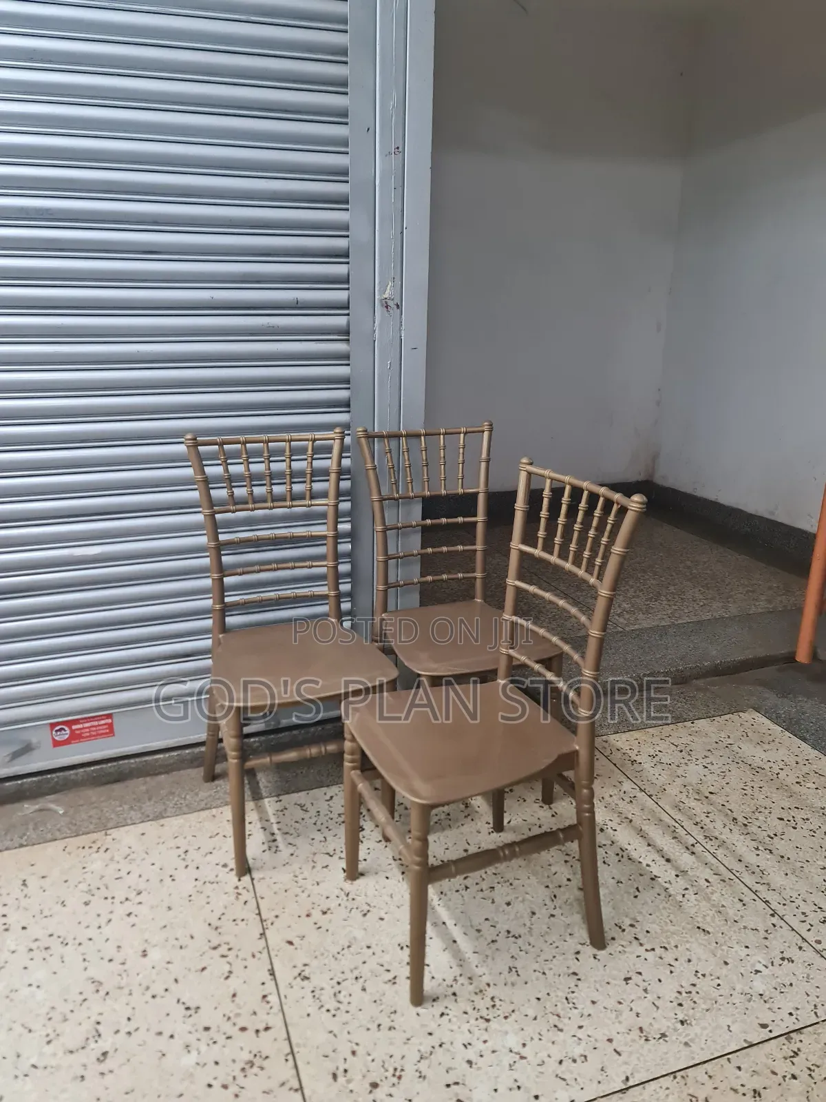 Couche Plastic Chairs Plastic Chairs Vip