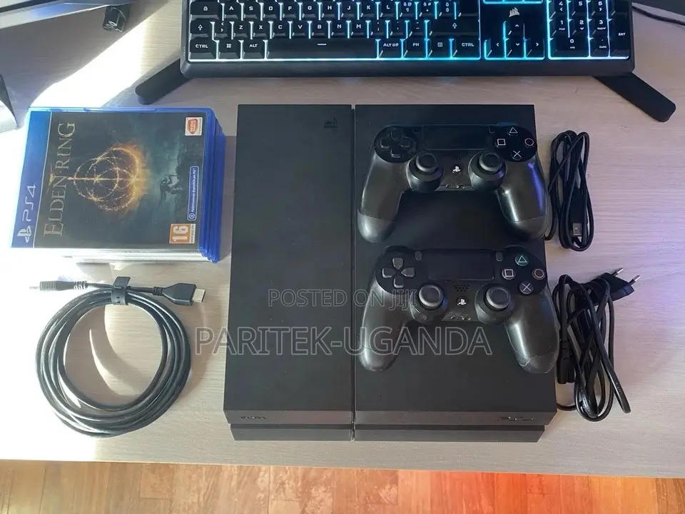 Ps4 With Two Controllers + 10 Games
