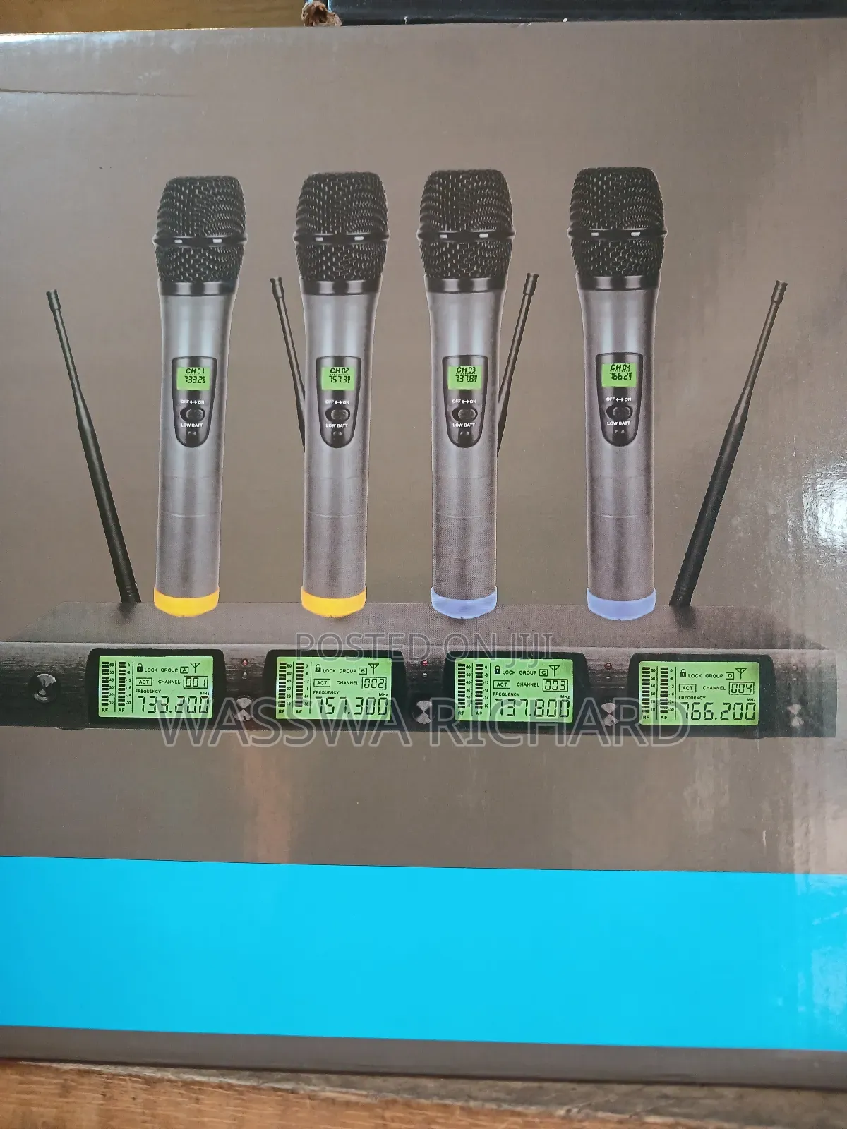 Promax 4400 4 in One Wireless Microphone